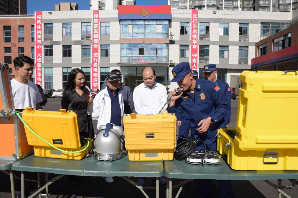 图片2.png 图片2.png